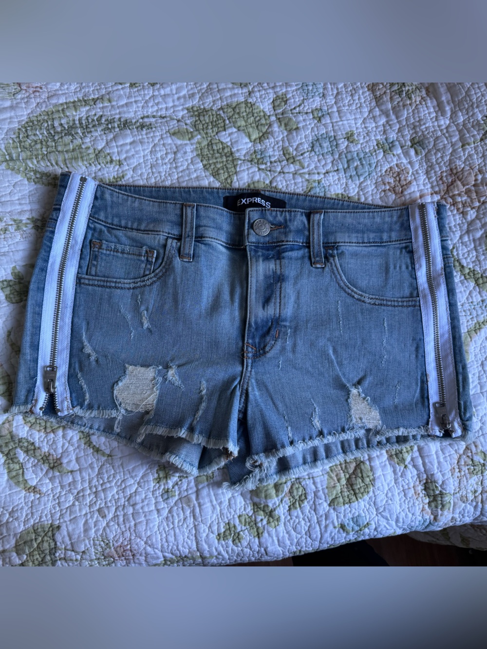 Express Light Blue Distressed Denim Shorts with White Zipper Trim